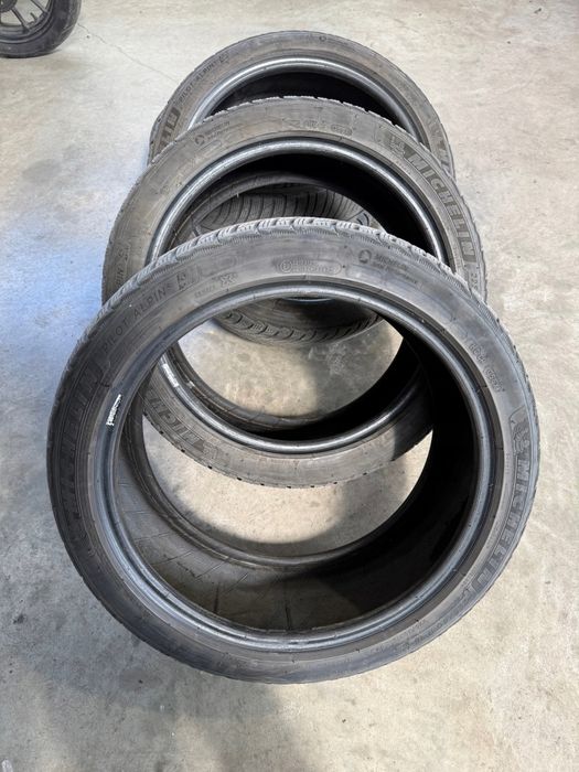 225/40/18 Michelin Pilot Alpin 5