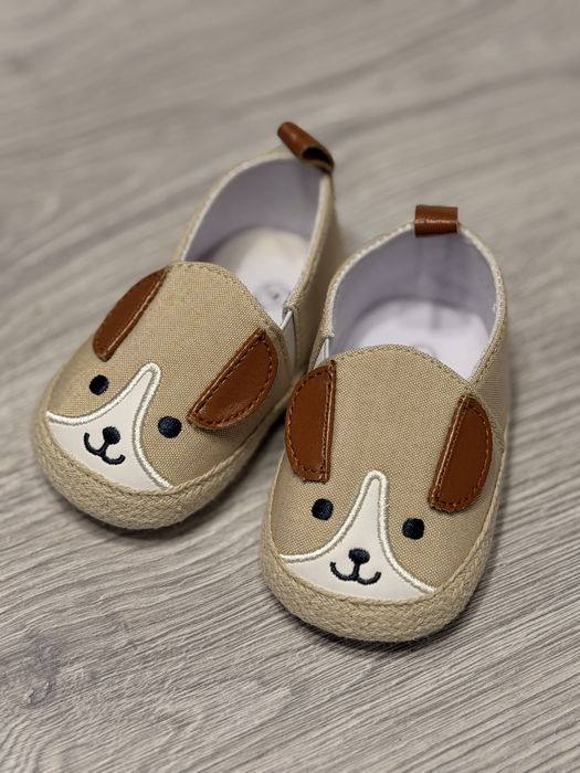 Взуття для немовлят 6-9 місяців