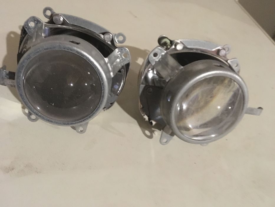 Лінзи в фари. Оптика! Ближнє- дальнє! Ціна договірна!