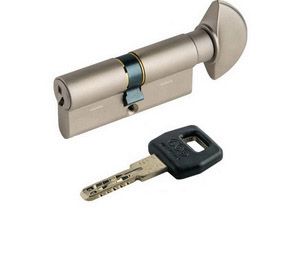 Замена сердцевины в замке