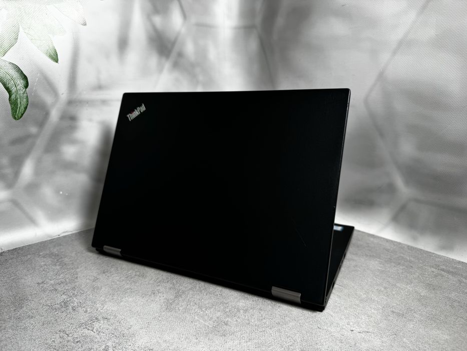 Сенсорний ноутбук Lenovo ThinkPad X380 Yoga / i5-8250U / 8GB / 128GB M.2 SSD / 13.3" Full HD IPS Touch / Стилус