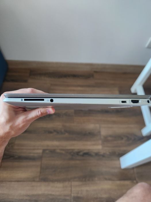 Продам  HP Pavilion 13-an1900ng