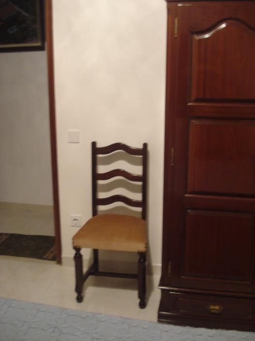 quarto de casal completo em bom estado