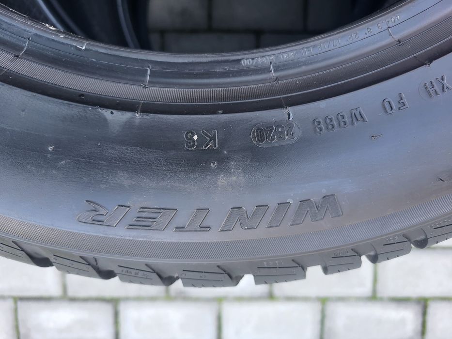 4x Opony Zimowe 205/60/16 96H Pirelli Sottozero 3 Bieżnik 7mm 2020rok