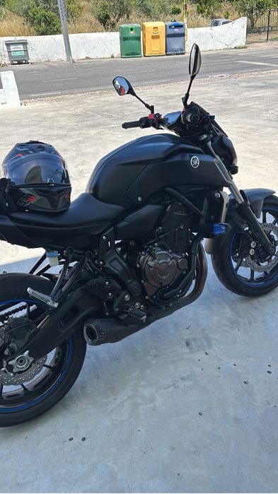 Vendo yamaha MT-07 Black edition troco por tracer