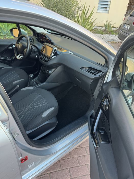 Peugeot 208 1.4 HDI Style