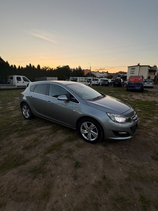 Opel Astra 1.4 Benzyna – 2014 rok 1 rejestracja