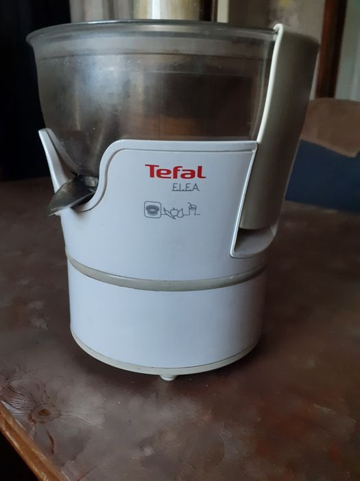 Продам Соковижималку.