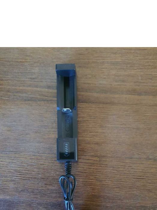 carregador de pilhas usb de excelente qualidade