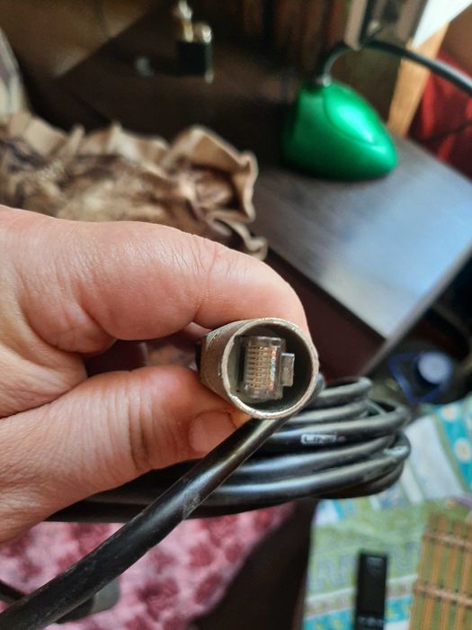 Line 6 VARIAX 300  моделююча гітара (стан як нова)25типів інструментів