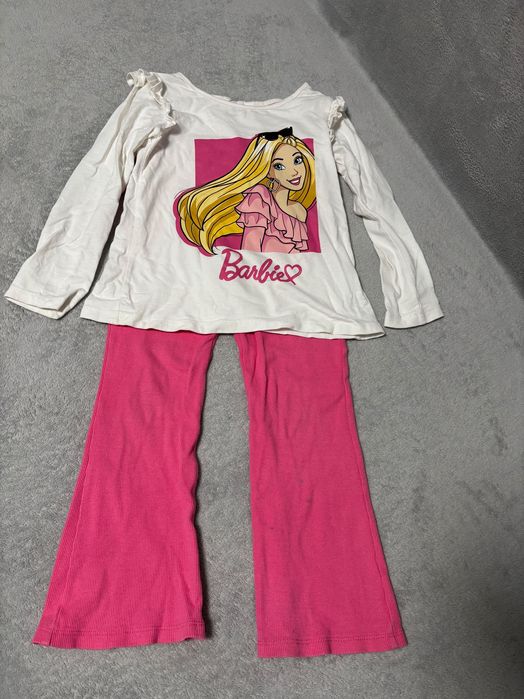 Набір дитячого одягу ( дівчинка 5 років)