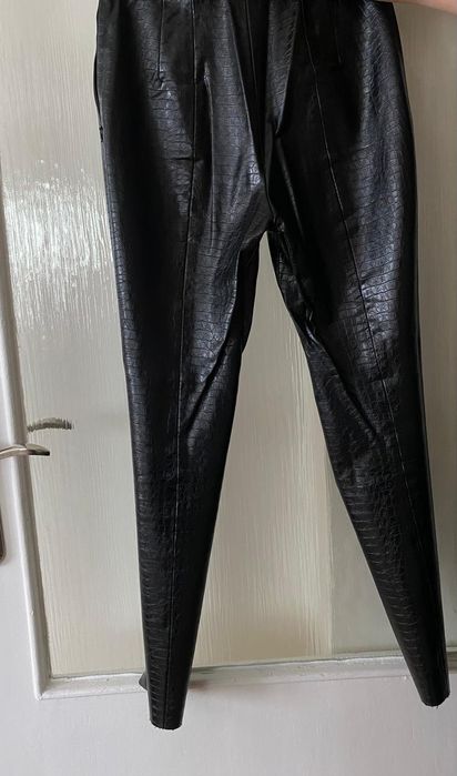 Spodnie damskie skórzane Zara wysoki stan