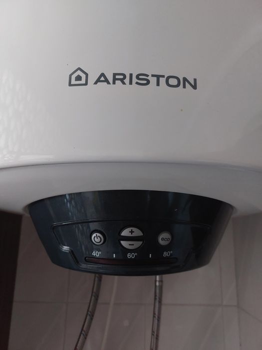 Termoacumulador Ariston 80l