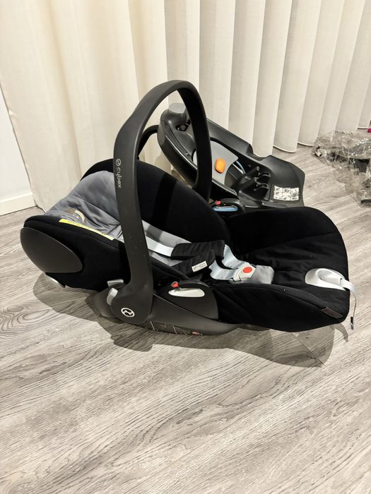 Conjunto Cybex Balios M + Ovo Cloud Q + Base Isofix + Acessórios