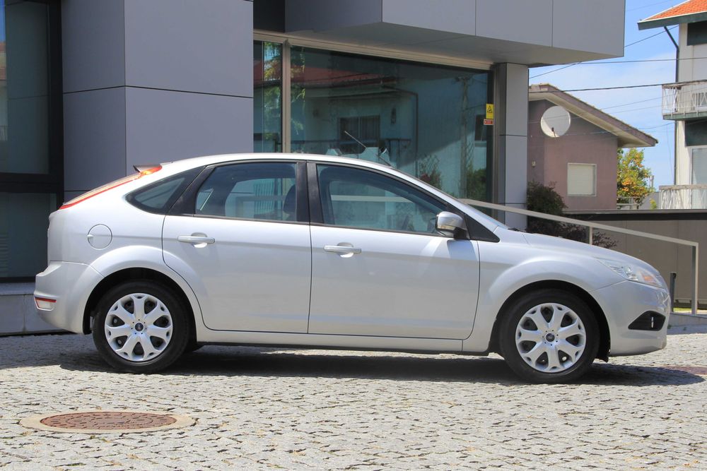 Ford Focus 1.6 Trend - Desde 70€/mês