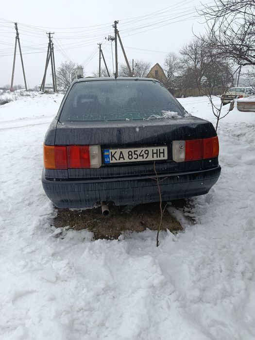 Ауді 80 в гарному стані не гнила