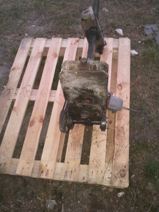 Fotowoltaika Tracker śruba trapezowa