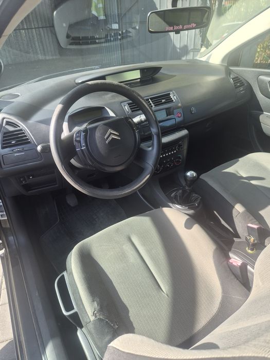 Citroen c4 cupe .