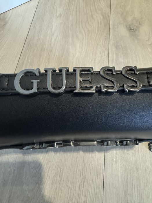 Сумка кросбоді GUESS