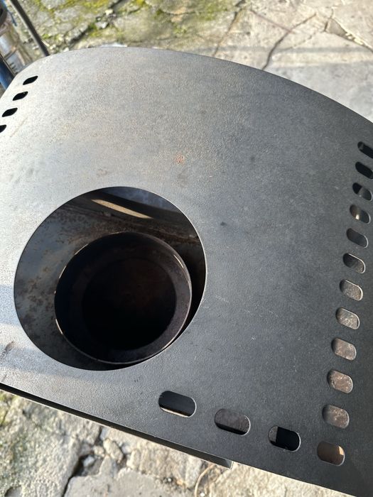 Kominek wolnostojący 6,5 kW Saturn Spekstein