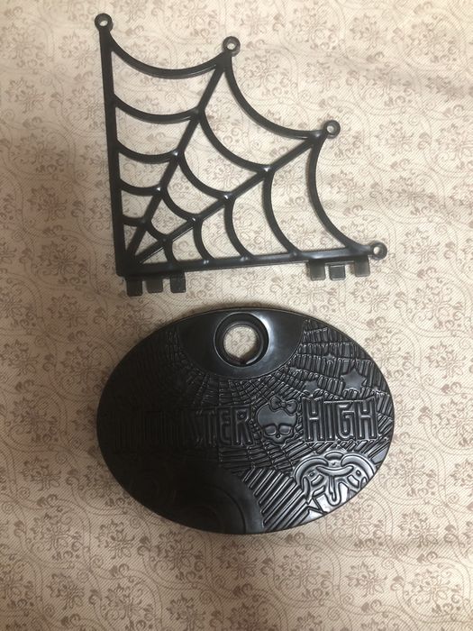 Монстер Хай та аксесуари