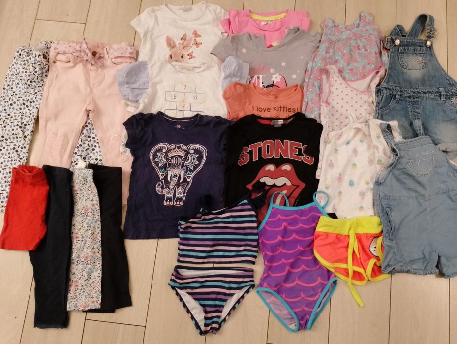 Paka dla dziewczynki 21 sztuk ubranek letnich rozmiar 92 m.in Zara
