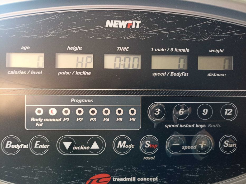 Newfit Treadmill446659786200197121