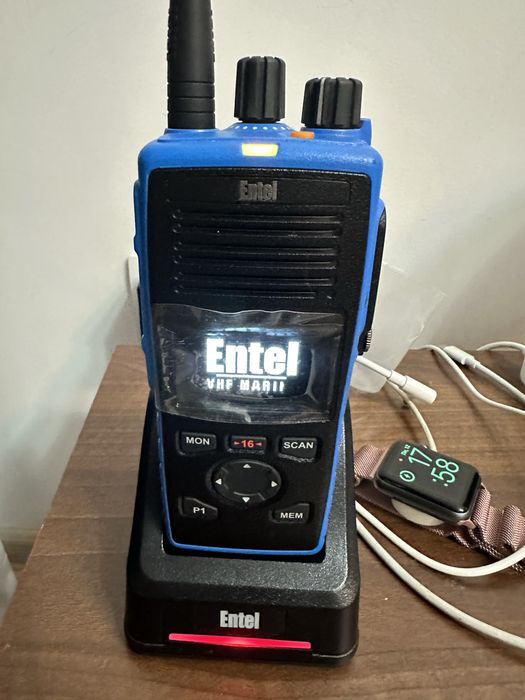 Радиостанция(рация) Entel DT944 VHF Radio