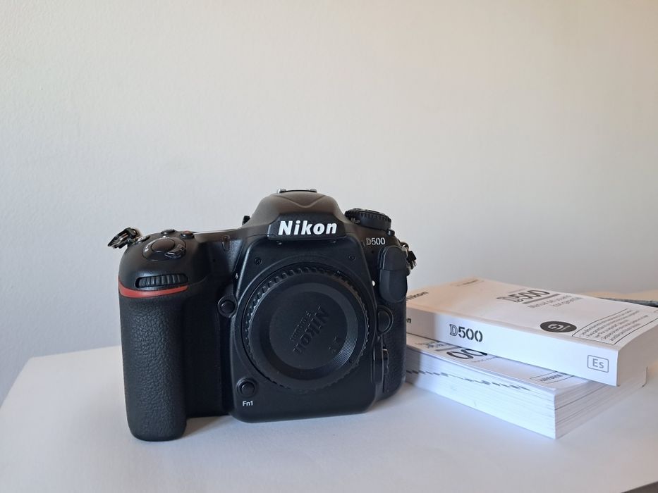 Camera Nikon D500