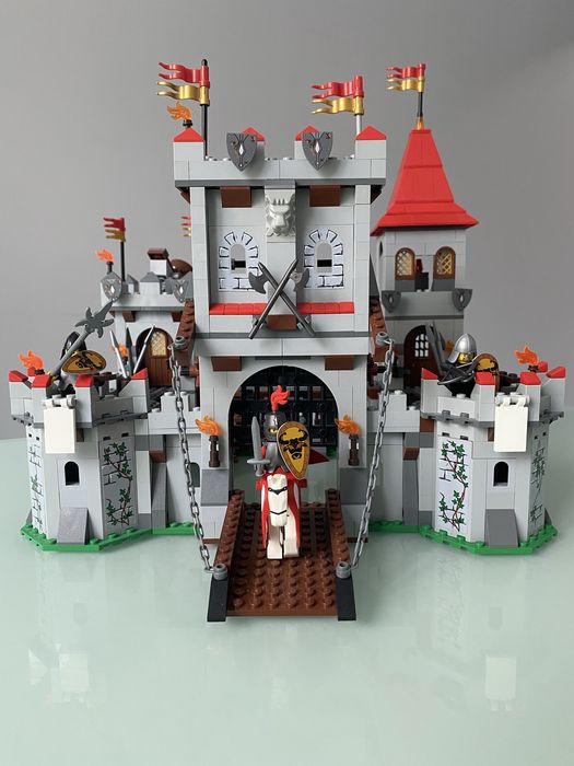 Lego Castle 7946 Королівський замок УНІКАЛЬНИЙ: 8 000 грн