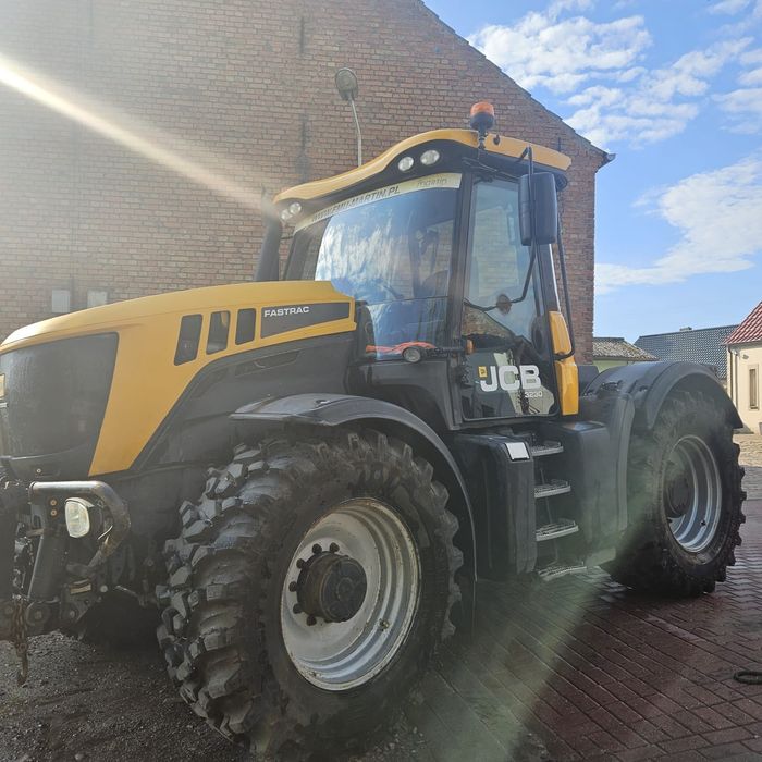 Ciągnik JCB FASTRAK 3230 HMV