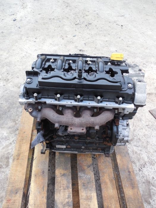 Мотор Рено Двигун Renault 2.5 Двигатель Master Trafic Movano Vivaro