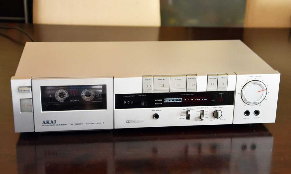 Gravador Reprodutor de cassetes AKAI HX-1 como novo totalmente revisto com correias novas