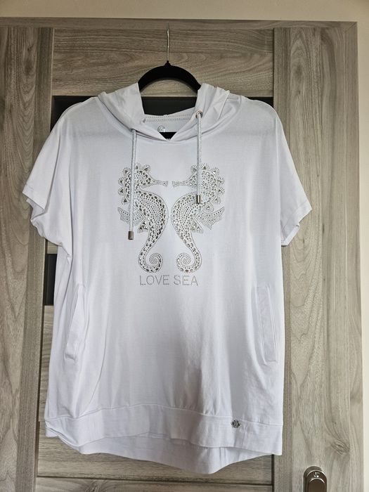 Bluza  damska z krotkim rekawem