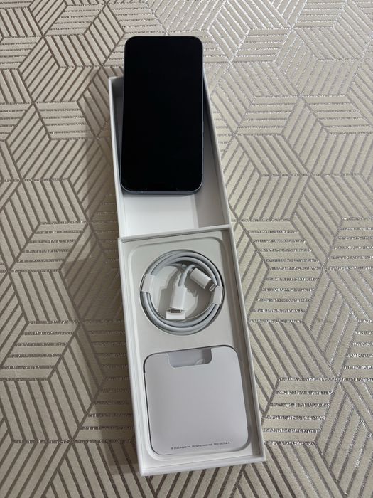 iPhone 14 128 GB