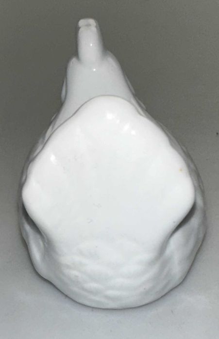 Solniczka kształcie kurki porcelanowa