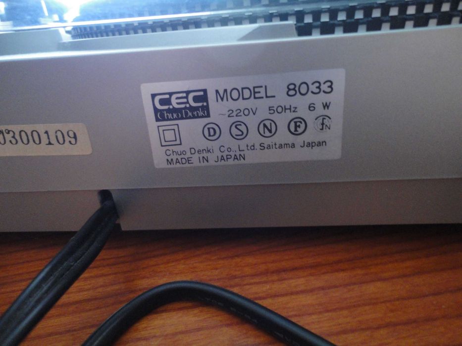 Gramofon CEC 8033 Chuo Denki