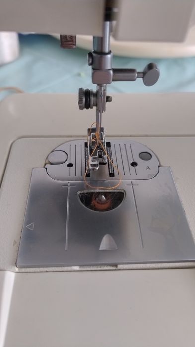 Maquina costura Singer semi profissional 400 Turbo