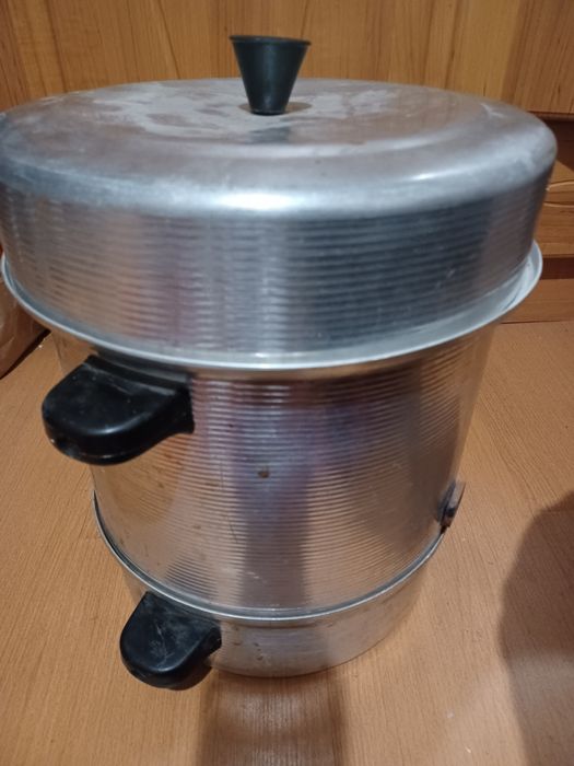 Соковарка алюмінієва колишня