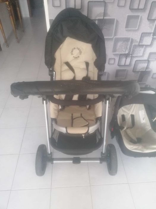 Artigos bebé, carrinho ovo cadeira baloiço tennis