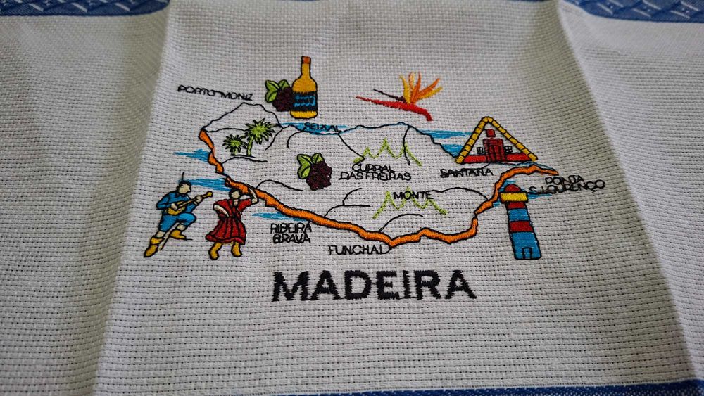 2 panos de cozinha decorativos da Madeira