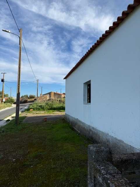 Armazém com terreno em Vargens – Mértola