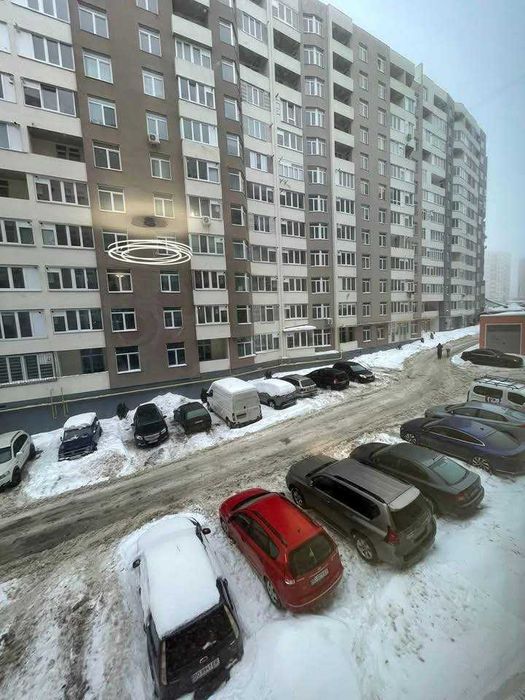 Продаж квартири - студії на Смакули  з ремонтом