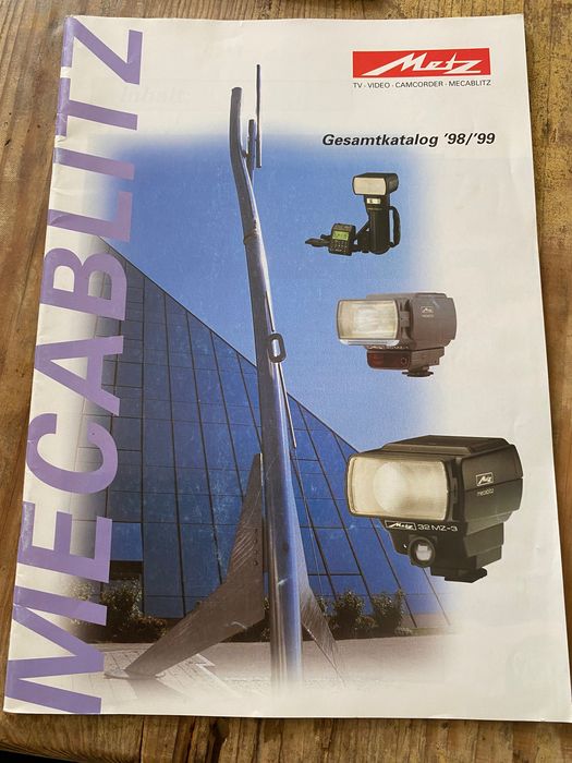 Megablitz katalog lamp błyskowych