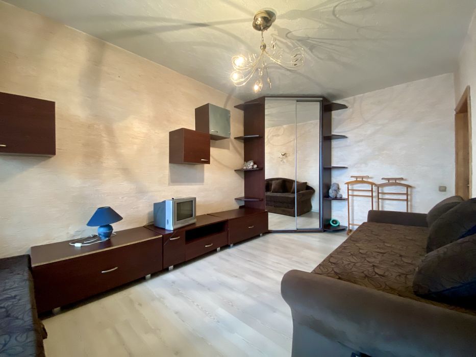 2к каартира гарний ремонт вул Закревського р-н Фестивальний