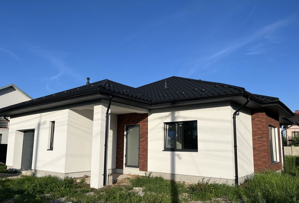 Продається одноповерховий особняк в передмісті Івано-Франківська