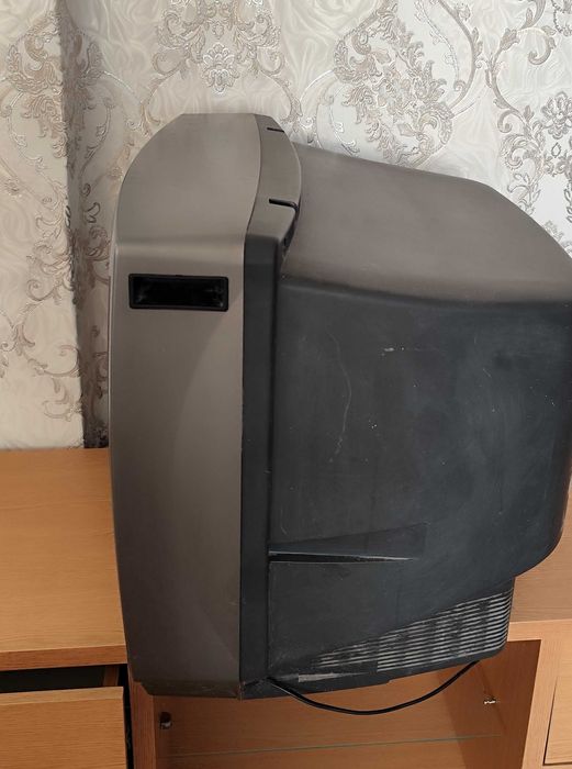 Телевизор JVC AV-2553TEE