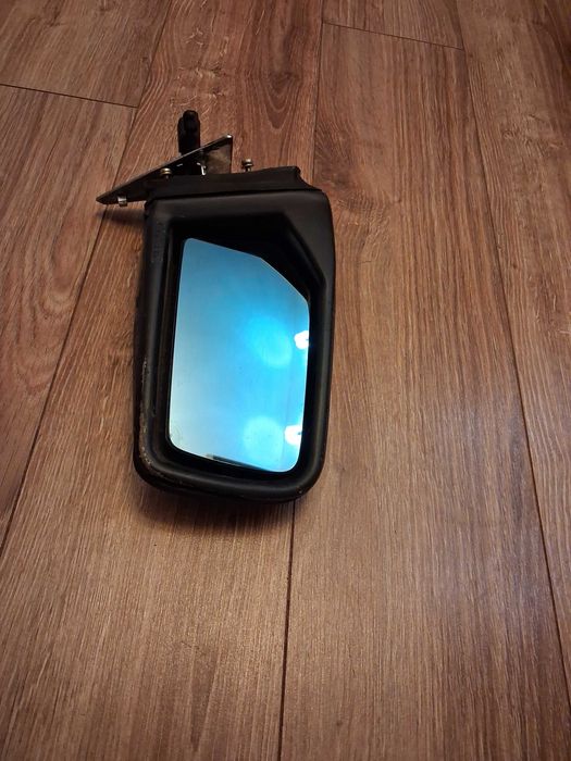 Lusterko  prawe mercedes W123 coupe