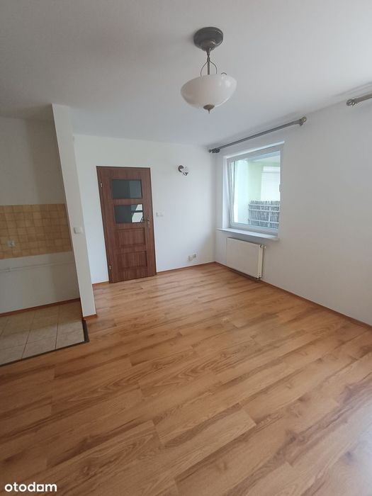 Centrum – ul. Słowackiego, 50 m², 2 pokoje, garaż + komórka