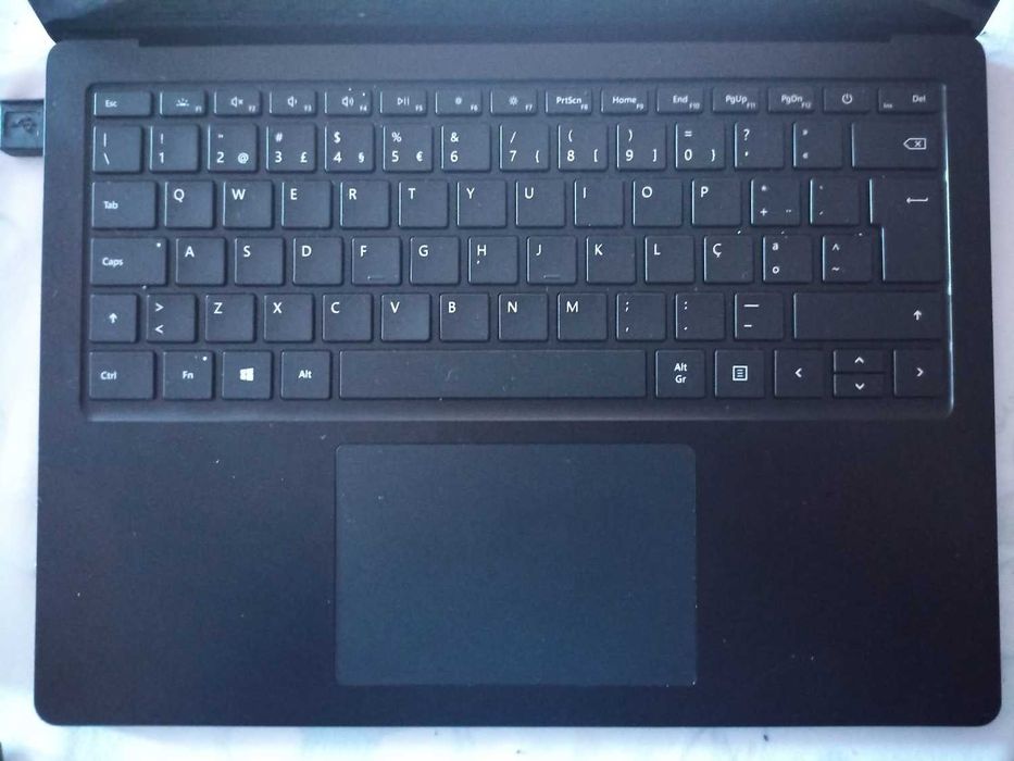Promoção Surface Laptop 3 ecrã tátil 15" I7  32GB 1TB + Pen